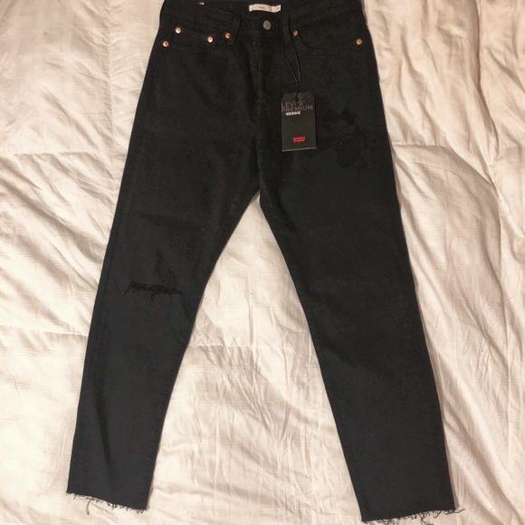 NWT Levi Wedgie Icon - Picture 7 of 8